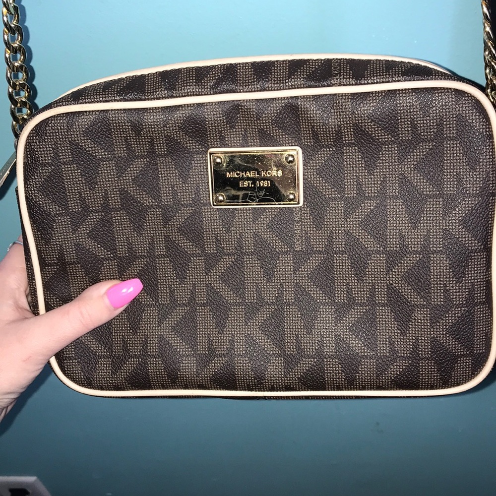 Michael Kors cross body